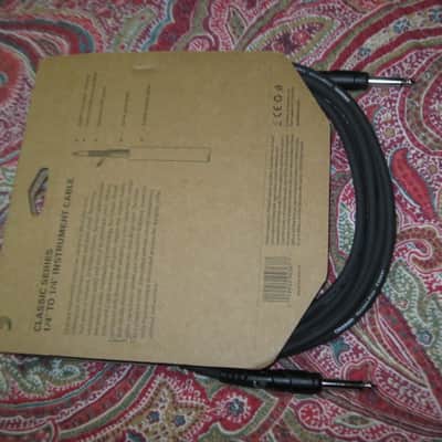TWO new in package D'Addario Classic Series Instrument Cable Straight to Straight, 10ft. PW-CGT-10, Black / ultra-pure, oxygen-free copper coaxial conductor with dense spiral shielding in a low capacitance design / Double molded plug design image 13