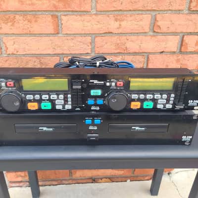 Gemini CD-240 Rack Unit Player and Controller image 1
