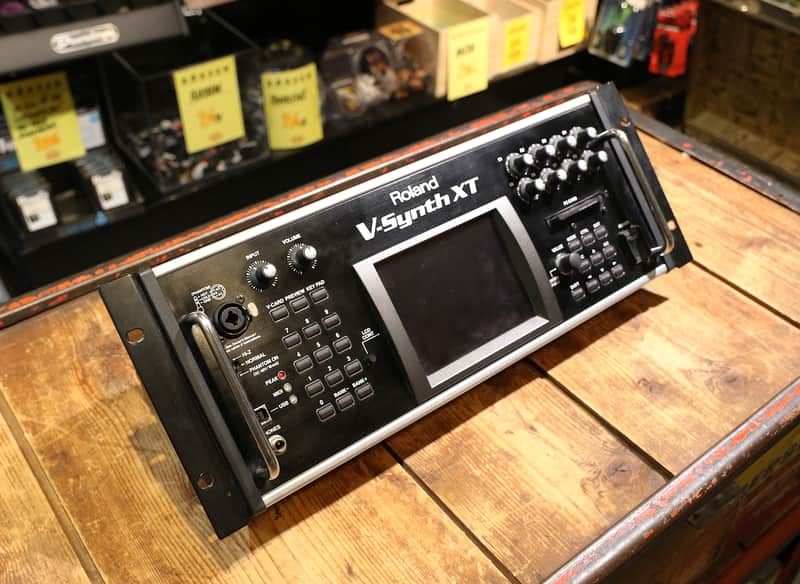 Roland V-Synth XT Rack Mount Digital Synthesizer 2005 - 2009 - Black image 1