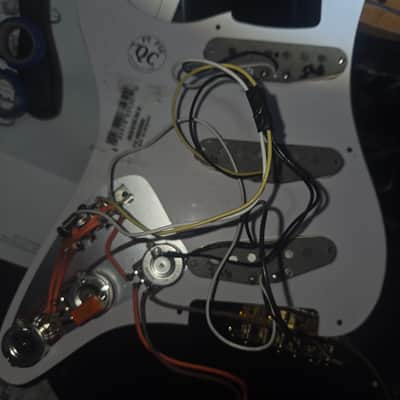 Fender Vintera ,60s,70s stratocaster image 24