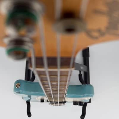 Fender Justin Meldal-Johnsen Road Worn Signature Mustang Bass 2018 - Present - Faded Daphne Blue image 5