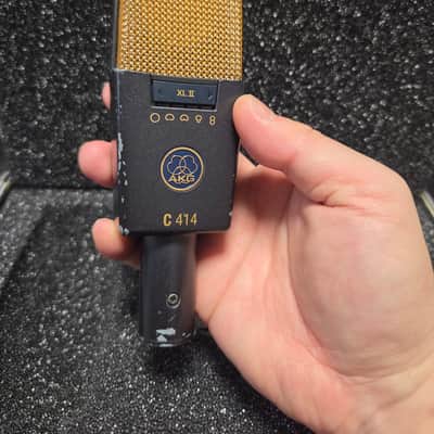 AKG C414 XLII Large Diaphragm Multipattern Condenser Microphone image 2