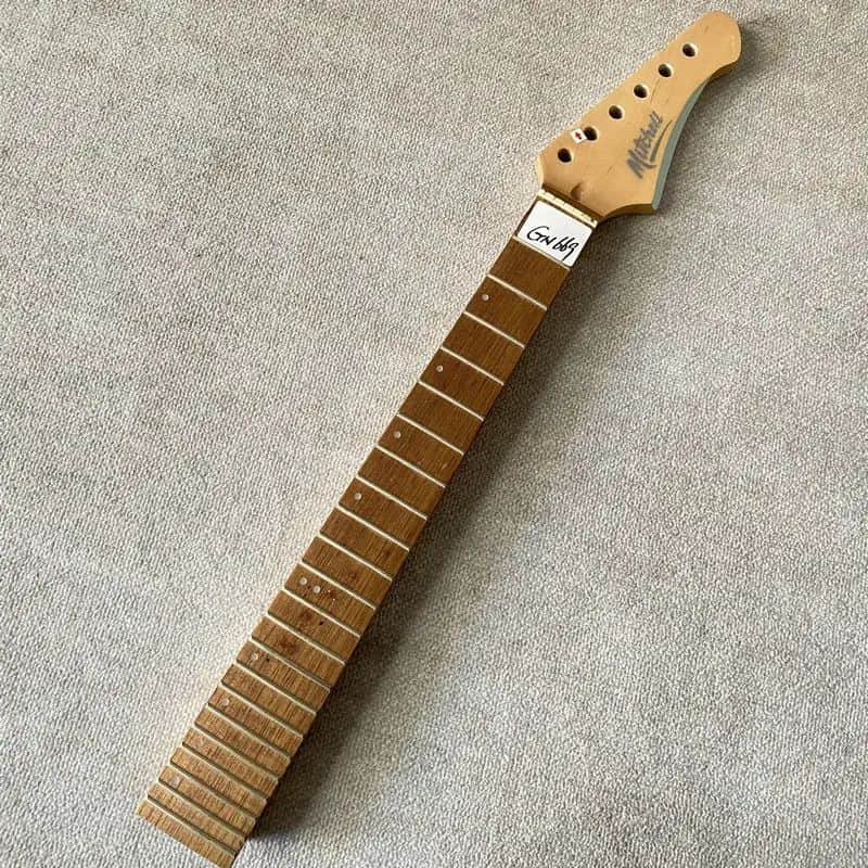 Mitchell Short Scale Mini Guitar Maple Neck, Rosewood 22 Frets Fingerboard image 1