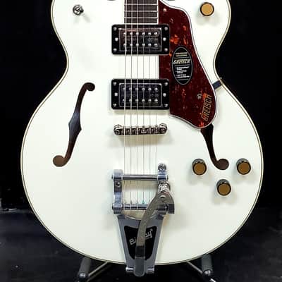 Gretsch G2622T Streamliner Center Block Double-Cut with Bigsby - Vintage White w/FREE Pro Set Up image 3