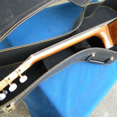 1970's Serena 8G 2-S Classical Guitar (Mfg by Suzuki) w Orig Case- Good condition image 4