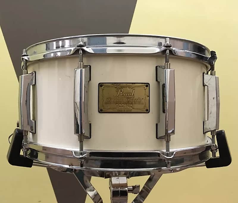 Pearl Custom Classic 6.5x14" One-Piece Solid Maple Snare Drum 1990s image 2