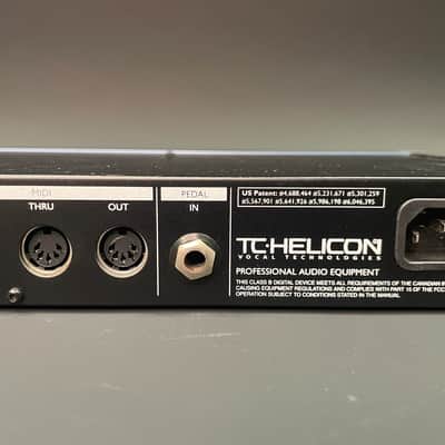 TC-Helicon VoiceWorks Plus Vocal Harmonizer Processor + (2) MP-75 Mic Bundle | Tested image 10