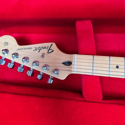 Fender FSR Special Edition Standard Stratocaster with Maple Fretboard 2011 - Copper Metallic Burst image 5