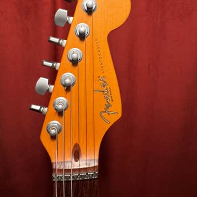 Fender 50th Anniversary American Stratocaster Plus 1996 - Candy Apple Red image 6