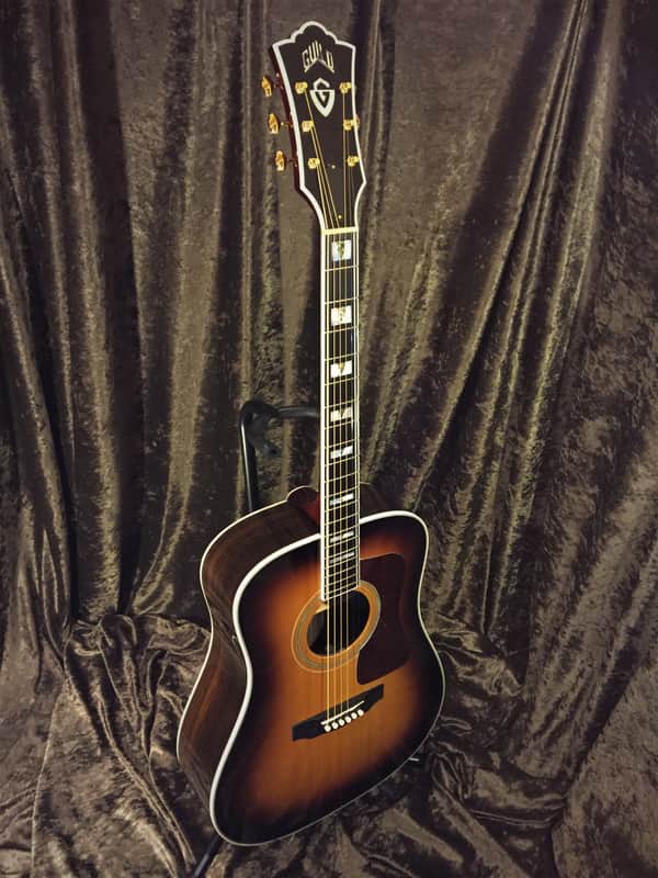Guild D-55 2013 Sunburst New Hartford Built Guild Acoustic D55 Very Good Condition Dreadnought image 1