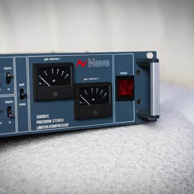 Vintage Neve 33609 C Stereo Compressor / Limiter image 6