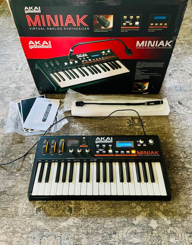 Akai MINIAK Analog Modeling Synthesizer image 1