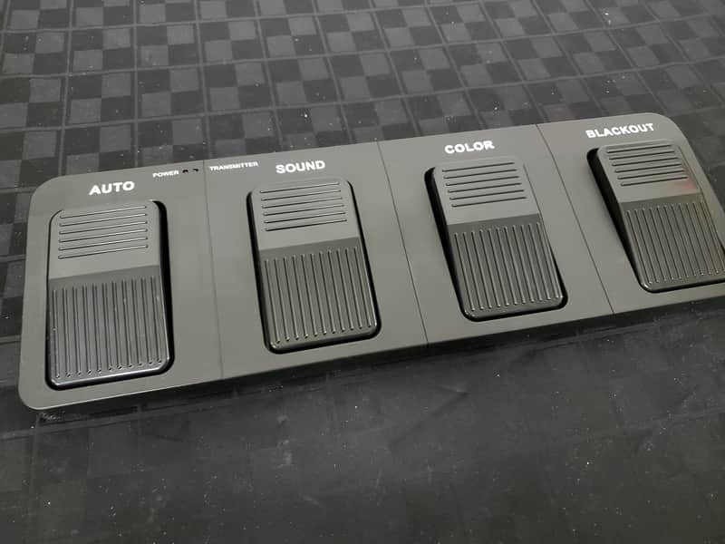 Chauvet DJ Bar Light Footswitch; FOOTSWITCH ONLY image 1
