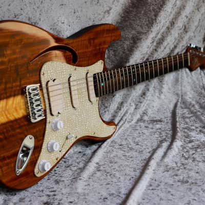 GB Liuteria Traditional Strato semi hollow Kiaat image 3