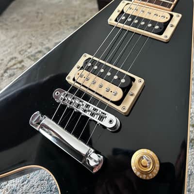Gibson Flying V Traditional Pro Ebony 2012 - Ebony image 13