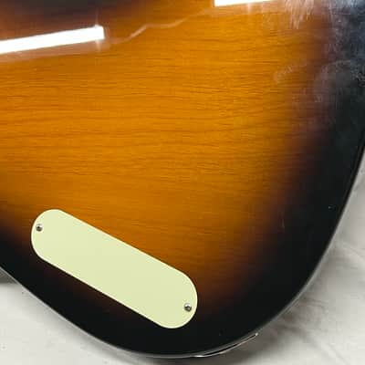 Fender Pawn Shop Reverse Jaguar 4-String Electric Bass MIM - Made in Mexico - 2-Color Sunburst image 15