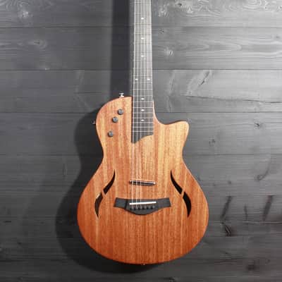 Taylor T5z Classic Mahogany Top Electric-Acoustic Hybrid image 2