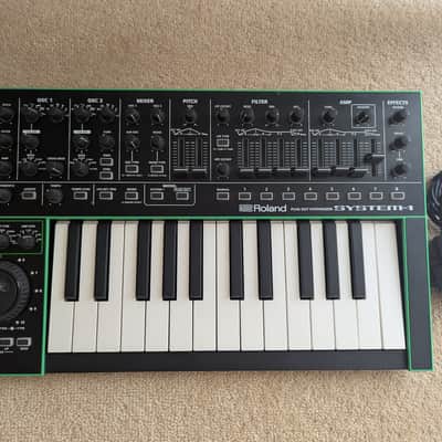 Roland SYSTEM-1 25-Key Plug-Out Synthesizer 2014 - Present - Black