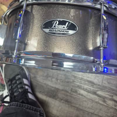 Pearl RS1455S/C707 Roadshow 14x5.5" Snare Drum 2014 - 2020 - Bronze Metallic image 4