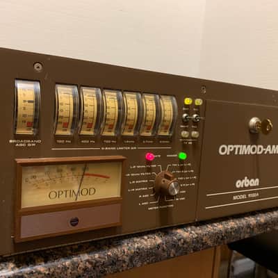 Orban Optimod 9100A AM Stereo Broadcast Audio Processor image 2