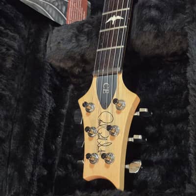 PRS CE 24 2018 - cherry sunburst with PRS Hardshell Case image 4
