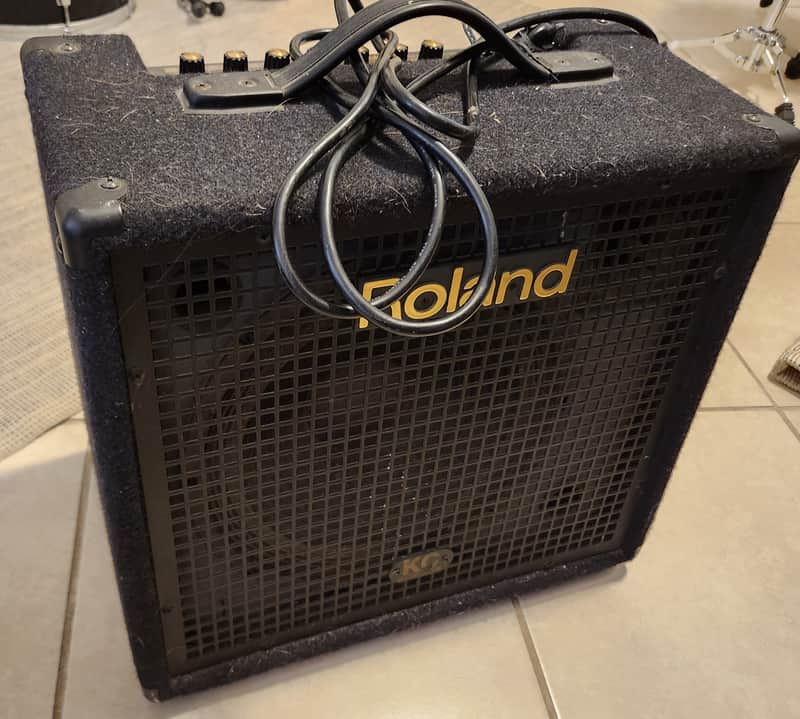 Roland KC-150 4-Channel 65-Watt 1x12