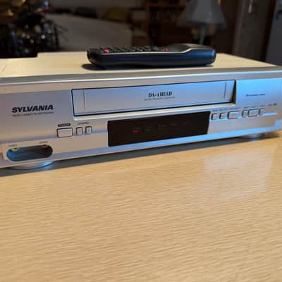 Sylvania VCR C6240VE DA-4Head Digital Tracking VHS 19 Micron Head image 2