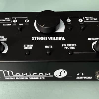 Palmer Monicon L Passive Monitor Controller 2010s - Black image 1