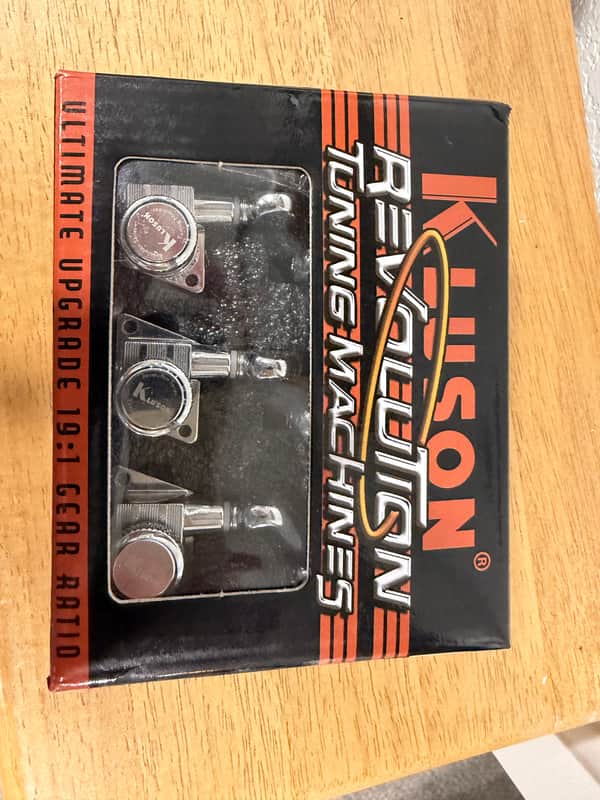 Kluson 6-In-Line Locking Revolution Series F-Mount Tuning Machines With Staggered Posts Chrome image 1