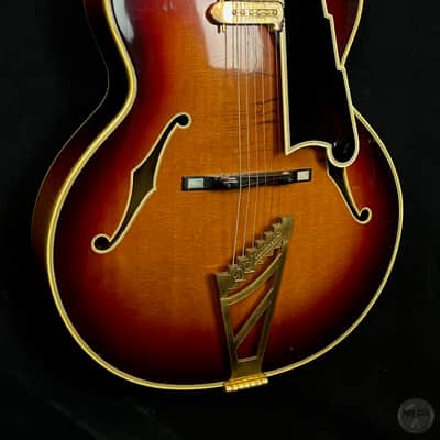 D'Angelico New Yorker "MUNDY" 1958 sunburst finish with case "Mundell Lowe" image 4