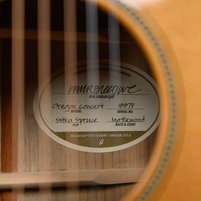 Breedlove Oregon Series Concert Semi-Gloss Natural/ Satin Sitka Spruce Top/ Myrtle Wood Back&Sides 2016 w/OHSC image 9