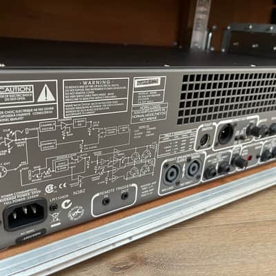 Gallien-Krueger 2001RB bass amp + RFB-III footswitch + 6u flight case image 6