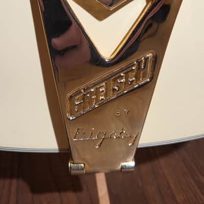 Gretsch G6136-1958 Stephen Stills Signature White Falcon Hollow Body Aged White w/ OHSC, CoA & Pickguard image 12