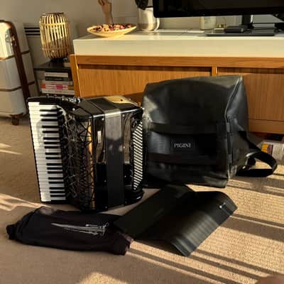 Accordion Pigini Novà image 1