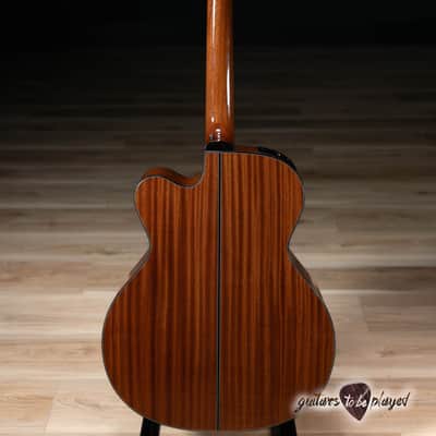 Takamine GB30CE Acoustic/Electric Bass Guitar – Natural image 7