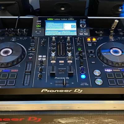 Pioneer XDJ-RX3 2-Channel Rekordbox / Serato All-In-One DJ System 2021 - Present - Black image 3