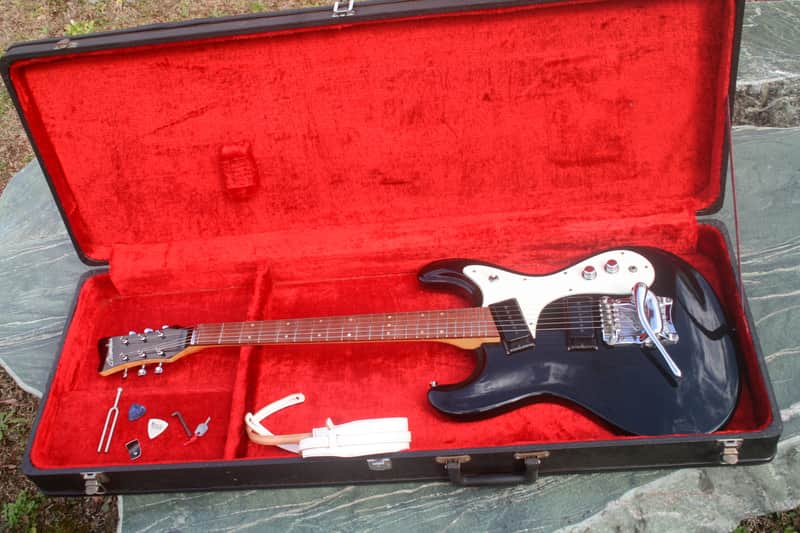 Morales ZES-300 "Ventures" guitar 1960's - Black image 1
