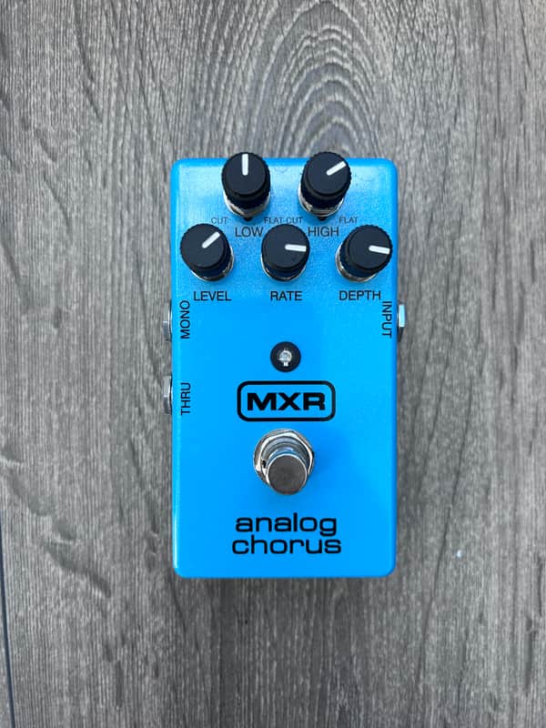 MXR M234 Analog Chorus | Reverb Canada
