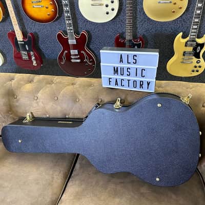 Gretsch G6296 Case ( Classical / Parlor / Orchestra /Dobro ) Made in Canada image 12