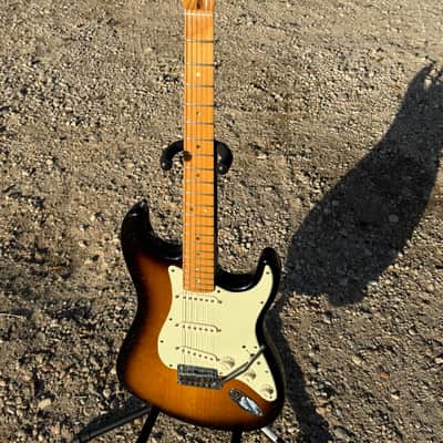 Fender American Deluxe Stratocaster 2006 image 1