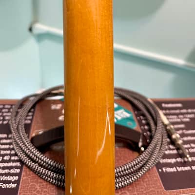 Fender Vintera III Early '60s Stratocaster, Rosewood Fingerboard, Sonic Blue 2026 image 10