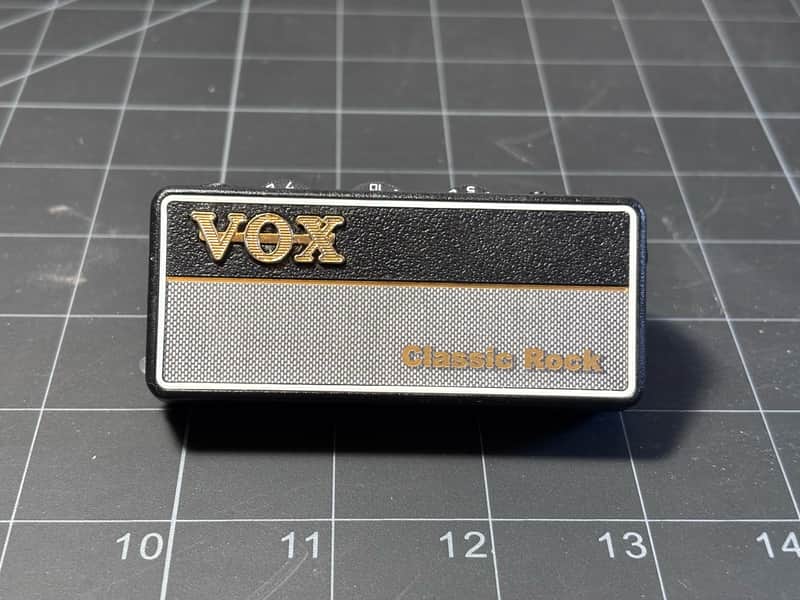 Vox amPlug 2 Classic Rock Battery-Powered Guitar Headphone Amplifier 2015 - 2019 - Black / Silver image 1