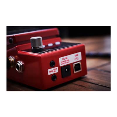 BOSS Loop Station Compact Phrase Recorder with Versatile Pedal Switch Controls, Advanced Interface and Super Sound Quality image 7