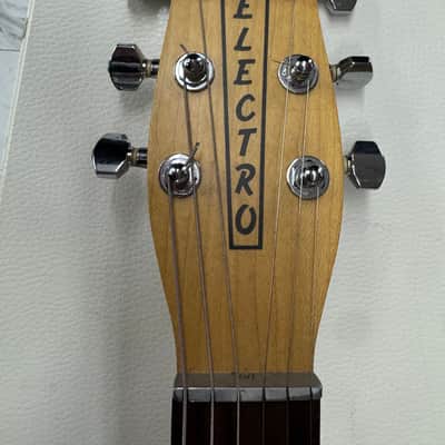 Danelectro 56 U-3 Reissue 1998 - 2004 - Limo Black - In White Coffin Case image 5
