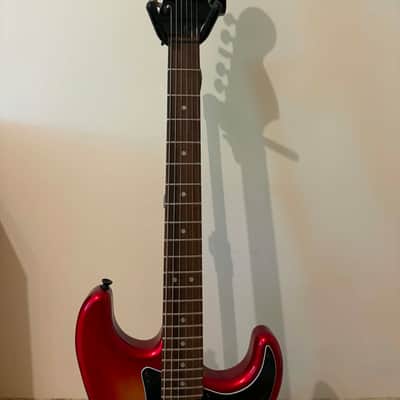 Squier Contemporary Stratocaster Special HT Sunset Metallic image 2