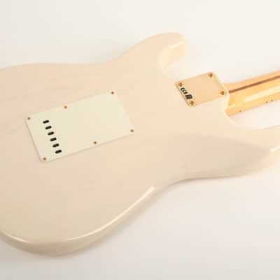 Fender Custom Shop Vintage Custom 1957 Stratocaster NOS Maple Fingerboard Aged White Blonde R139218 image 8
