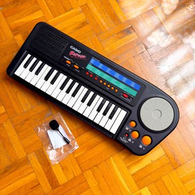 Casio Rapman (Japan, 1990) Toy Synth Vocoder Drum Machine and Voice Effector! With brand-new micro-microphone! image 15