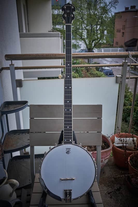 Deering Vega Long-Neck banjo 2014 like new | Reverb