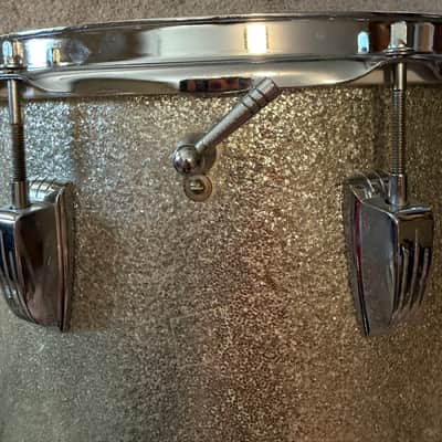 1967 Ludwig Downbeat with ALL ORIGINAL hardware in Silver Sparkle. image 9