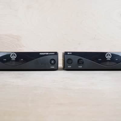 AKG Perception Wireless SR45 Wireless Receiver Pair Set of 2 A Band (530-449 MHz) Black w/ Power Supply image 2